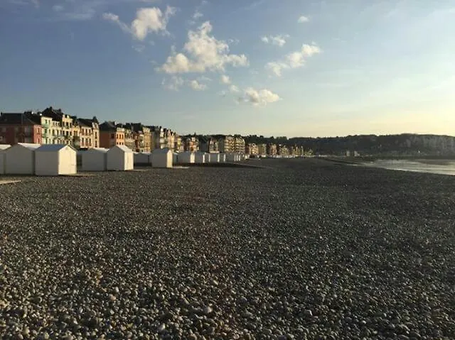 Le Galet De Mers